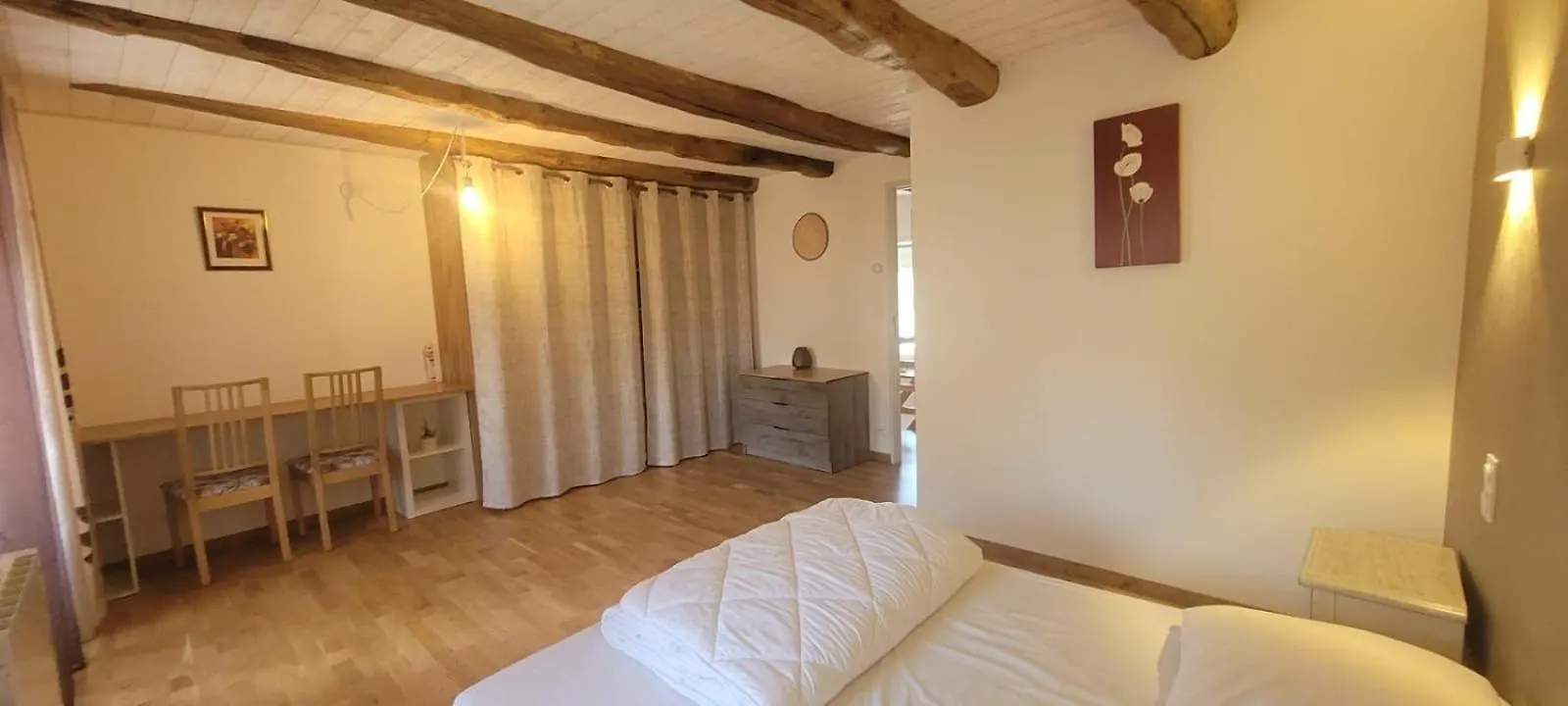 Вилла La Ricolais Saint-Pierre-de-Plesguen 0*,  Франция